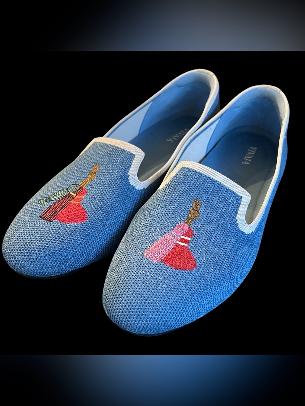 Vivaia Audrey Embroidered Tassel Loafers Blue Knit Flats NWOB Size 39